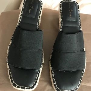 Me Too black espirdrilles